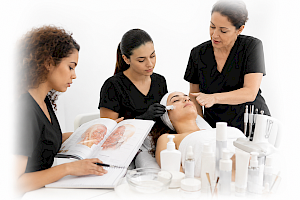 Cosmetología Cosmetología